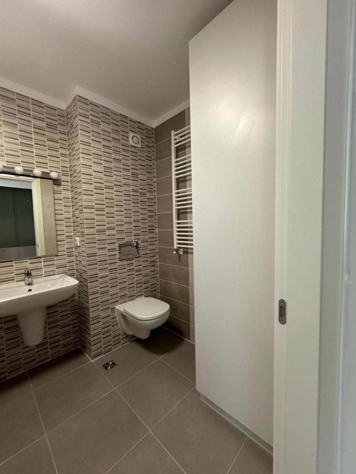 Urban Oasis Apartment Брашов Екстериор снимка